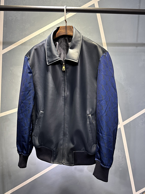 ルイヴィトンN級品 レザー ジャケット 袖lLVシグネチャーロゴ