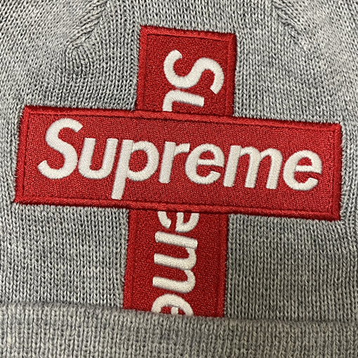 Supreme New Era Cross Box Logoビーニークロスキャップ