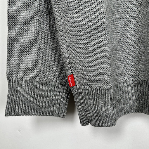 シュプリーム SUPREME X THRASHER SWEATER FW 24コラボのだらしないセーター