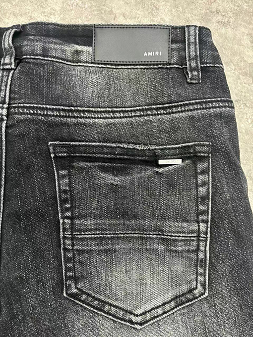 アミリ ウォッシュ加工ファッションジーンズ