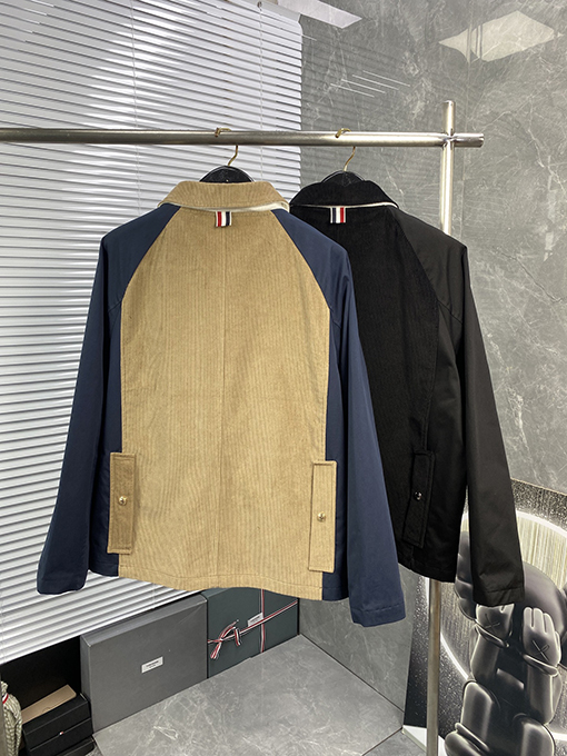 トムブラウン 新しいコーデュロイコート