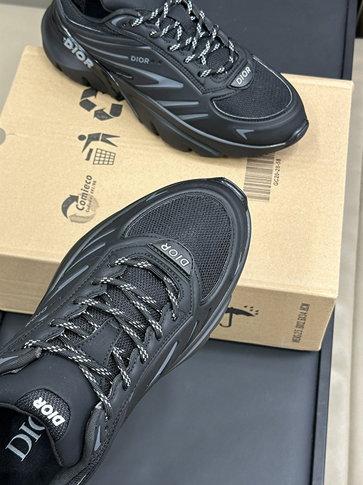 ディオール B44 Blade スニーカー