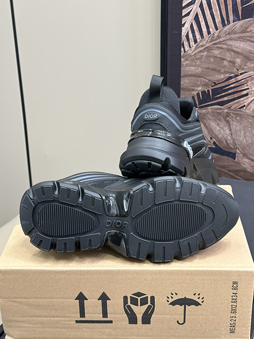 ディオール B44 Blade スニーカー