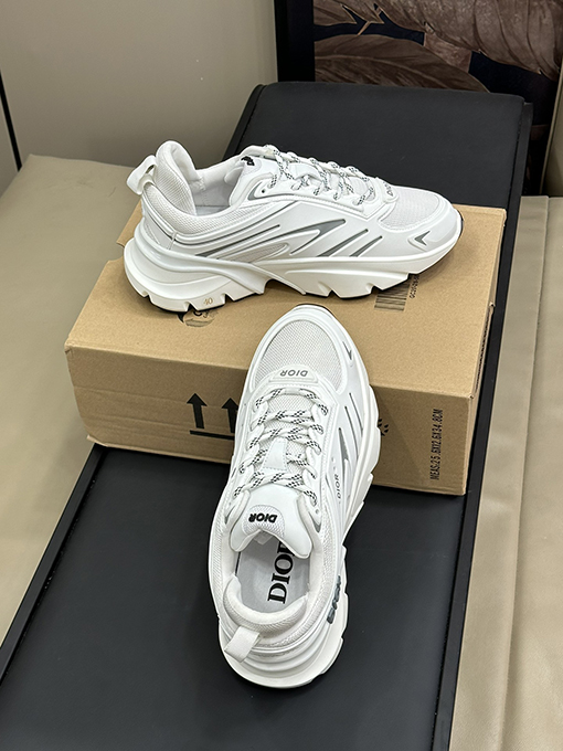 ディオール B44 Blade スニーカー