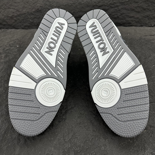 ルイヴィトン TRAINER 24FW スニーカー