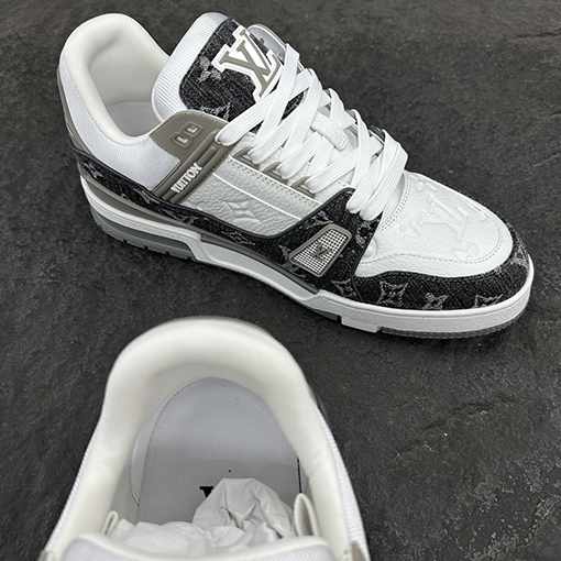 ルイヴィトン Trainer スニーカー