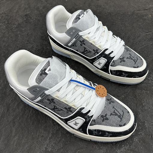 ルイヴィトン Trainer スニーカー