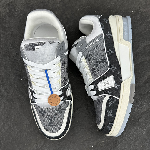 ルイヴィトン Trainer スニーカー