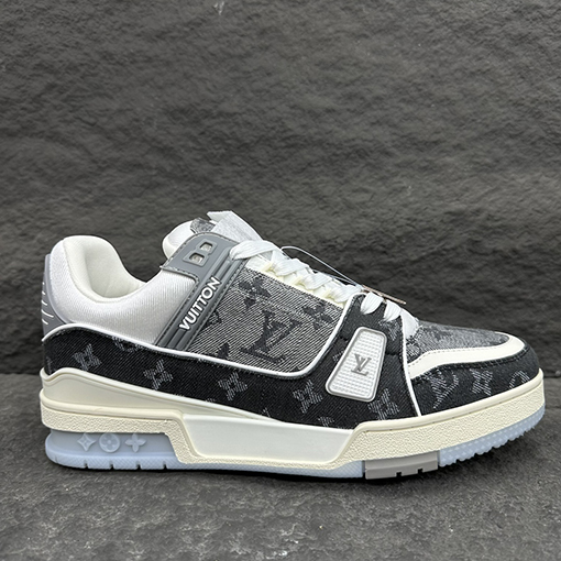 ルイヴィトン Trainer スニーカー