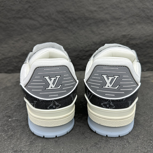 ルイヴィトン Trainer スニーカー