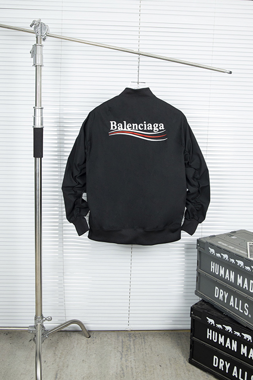 バレンシアガコピー Balenciaga 刺繍波ジャケット