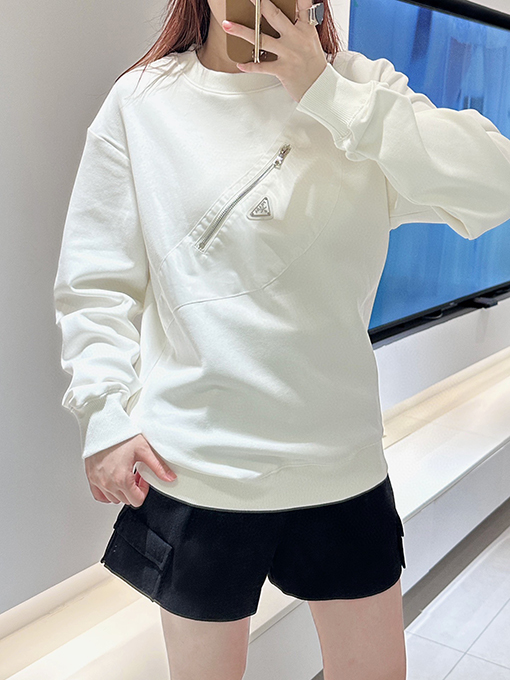 プラダ 24fw 胸ポケット長袖プルオーバーパーカー