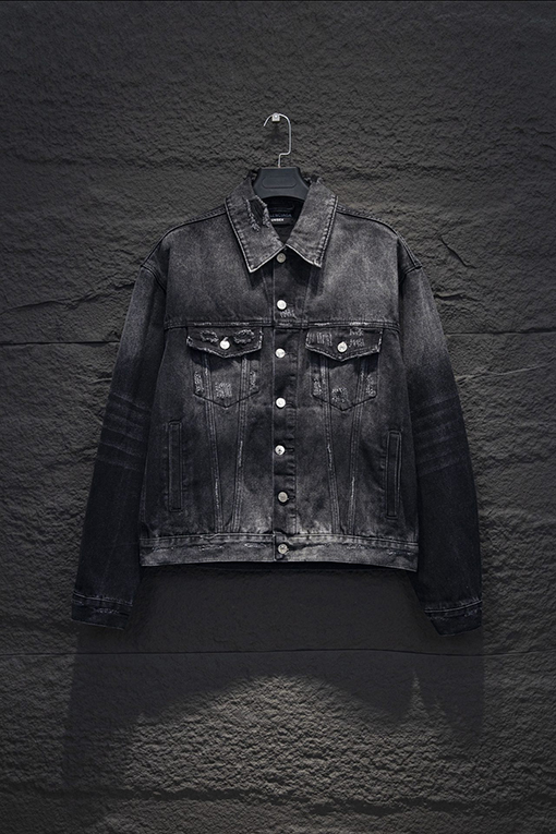 バレンシアガスーパーコピー 24fw 新しいライトニングデニム