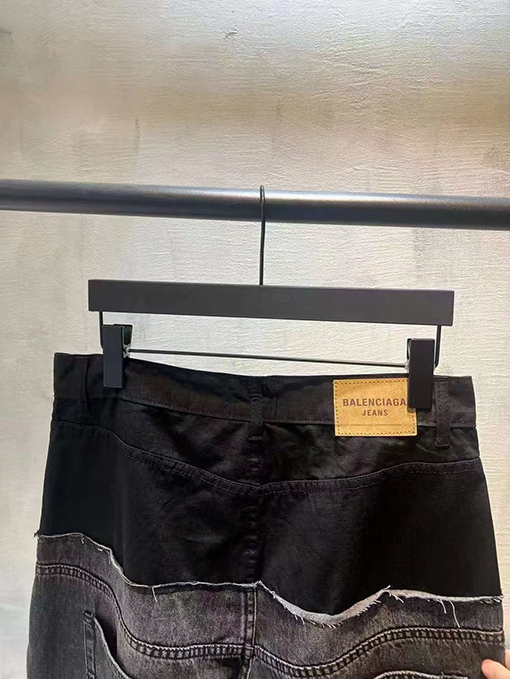 バレンシアガスーパーコピーパッチワーク デニムパンツ