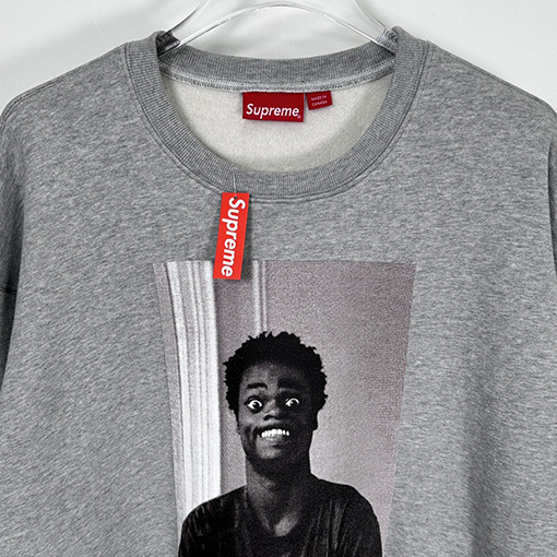 シュプリームx thrasher コラボ fw24 クルーネック スウェットTシャツ