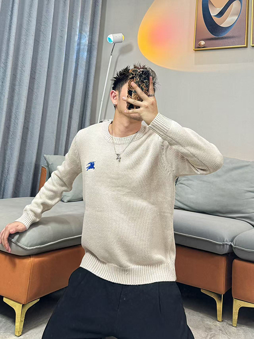 バーバリーコピー 新しい男女同じニットセーター