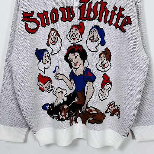 シュプリーム 白雪姫のテーマセーター