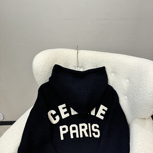 セリーヌ C文字ロゴ刺繍ファッションカジュアル暖かいニットパーカー