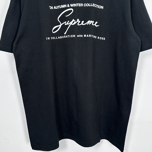 シュプリーム X Martine Rose FW24 花文字Tシャツ