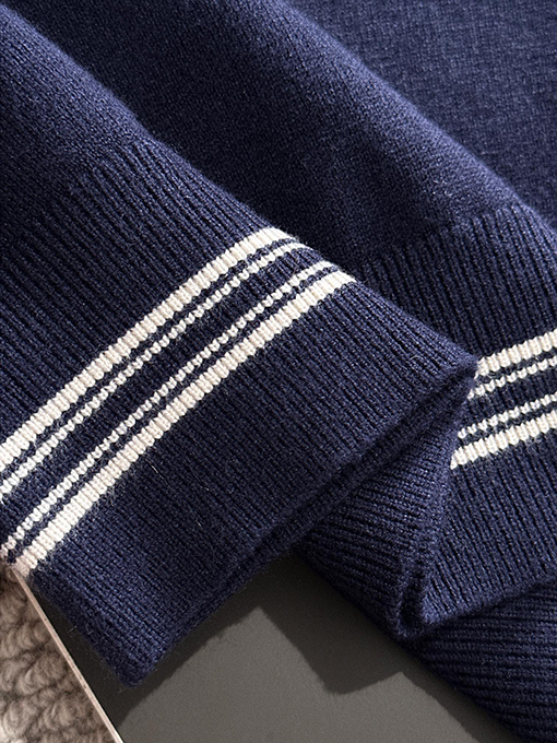 ルイヴィトン ロゴバッジ刺繍ロゴクルーネックセーター