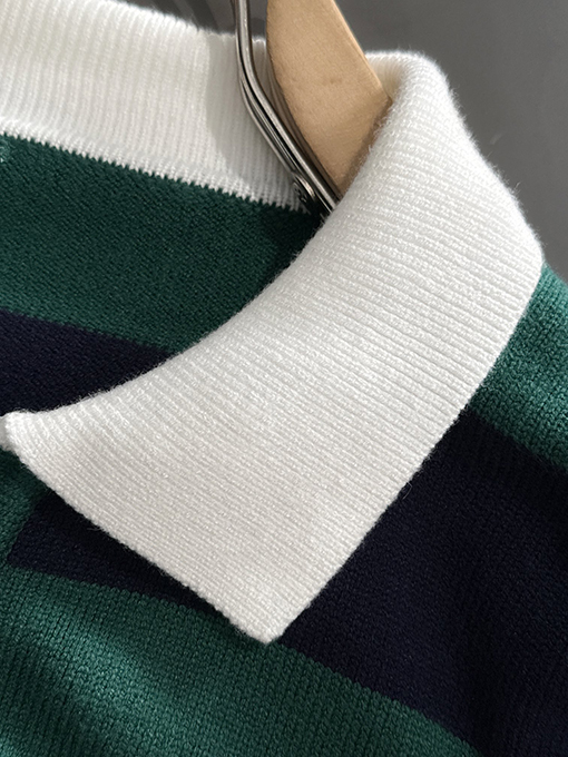 フェンディ ロゴバッジ刺繍ラペルセーター