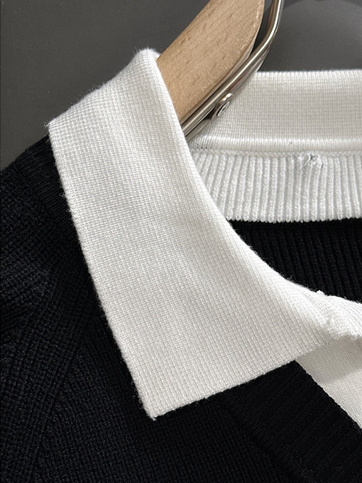 プラダ ロゴバッジ刺繍ロゴラペルセーター