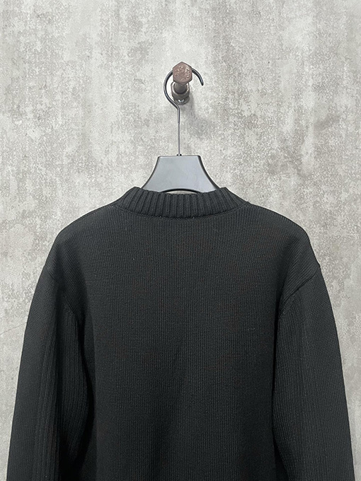 プラダ 24fw ナイロンポケットクルーネックセーター