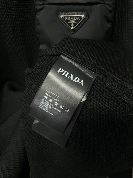 プラダ 24fw ナイロンポケットクルーネックセーター