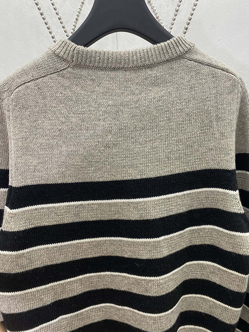 セリーヌスーパーコピー 新しい刺繍ストライプステッチウールニット