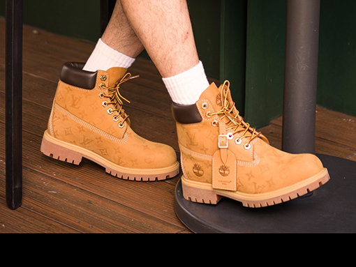 ルイヴィトン 限定コラボLV x Timberlandとアンクルブーツ