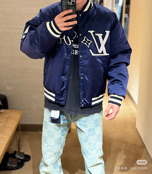 ルイヴィトンスーパーコピー カラーダイヤモンド章仔ベースボール綿服