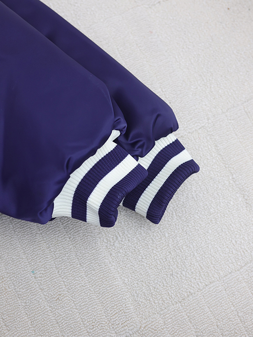 ルイヴィトンスーパーコピー カラーダイヤモンド章仔ベースボール綿服