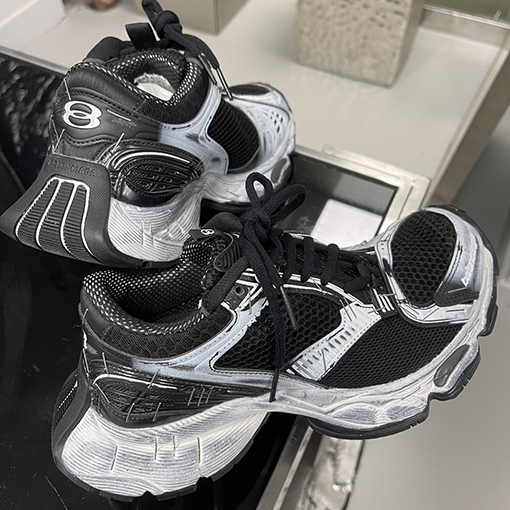 バレンシアガ Balenciaga Stapler Runne 24SS ステープル釘ヴィンテージパパ靴