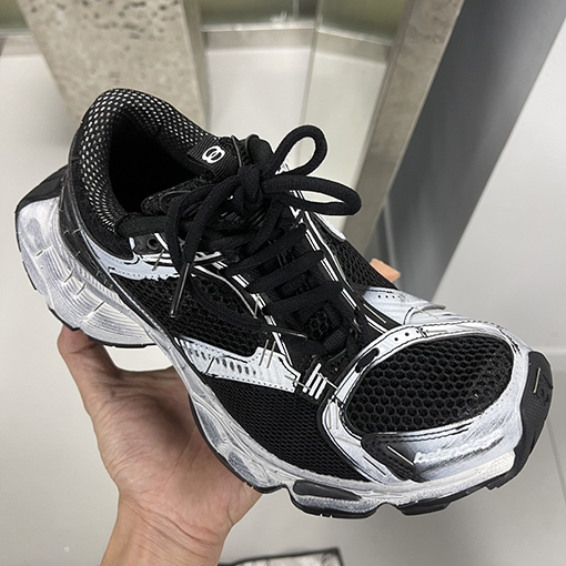 バレンシアガ Balenciaga Stapler Runne 24SS ステープル釘ヴィンテージパパ靴