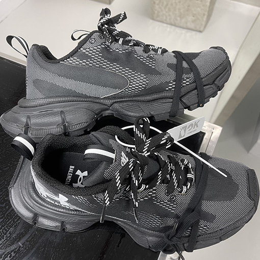 バレンシアガ Balenciaga 3XL x Under Armour 25Ss 限定コラボシリーズ スニーカー
