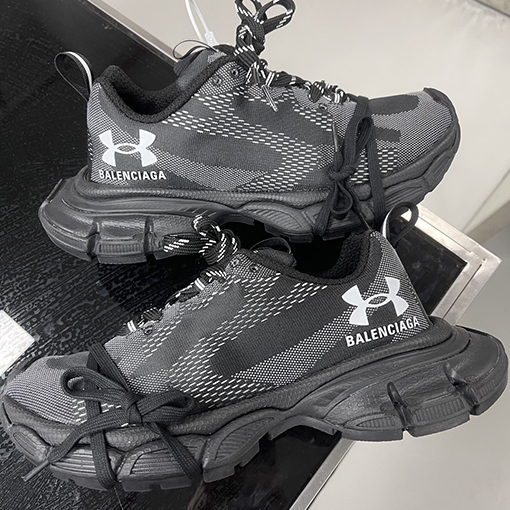 バレンシアガ Balenciaga 3XL x Under Armour 25Ss 限定コラボシリーズ スニーカー