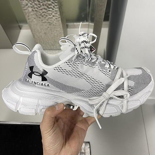 バレンシアガ Balenciaga 3XL x Under Armour 25Ss 限定コラボシリーズ スニーカー