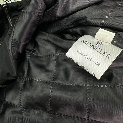モンクレール パッチ刺繍ロゴフード付きコットンジャケット