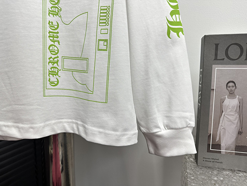 クロムハーツ ラウンドネック長袖Tシャツ