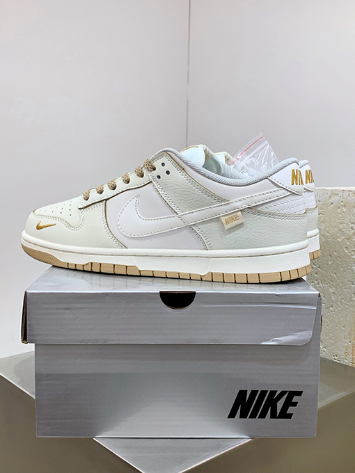 ナイキ DUNK LOW RETRO ダンクシリーズスケートシューズ