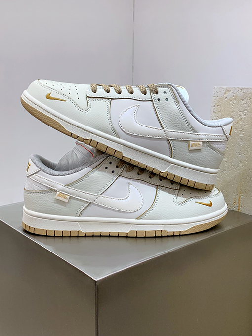ナイキ DUNK LOW RETRO ダンクシリーズスケートシューズ