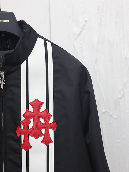 クロムハーツ 新しい革マーク白黒ステッチ赤い十字架プリントコート