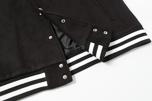 クロムハーツコピー 新しい革のベースボール服