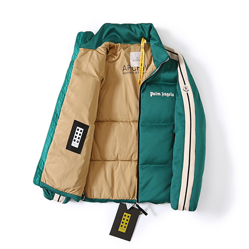 Moncler x Palm Angelsコピー ロゴカラーバー刺繍ロゴダウンジャケット