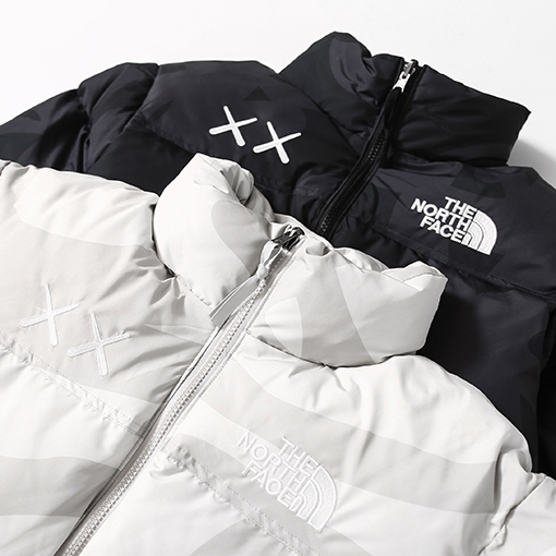 The North Face x Kaws コラボレーションのアメリカ版ダウンジャケット