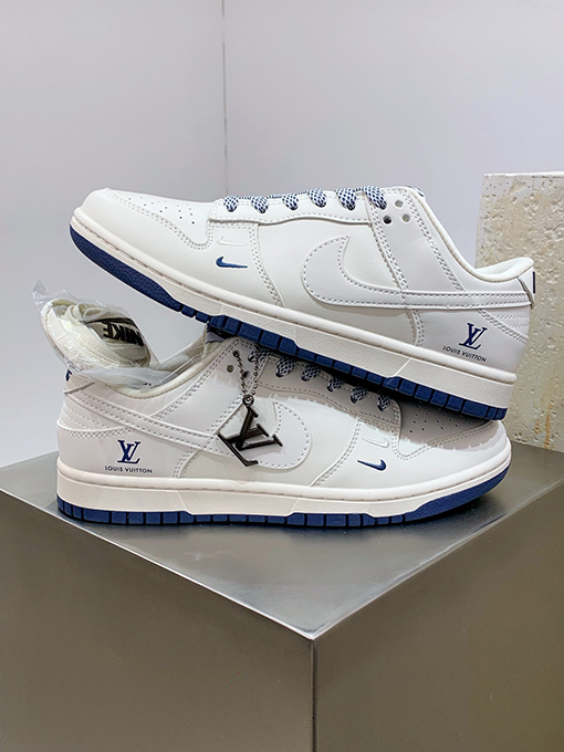 ナイキXルイヴィトンコピー  NIKE SB Dunk Low 先行版スニーカー