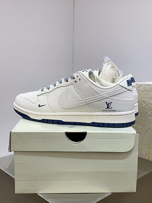 ナイキXルイヴィトンコピー  NIKE SB Dunk Low 先行版スニーカー