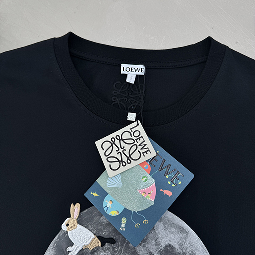 ロエベ×スナ・フジタ コラボ ウサギ刺繍 半袖Tシャツ