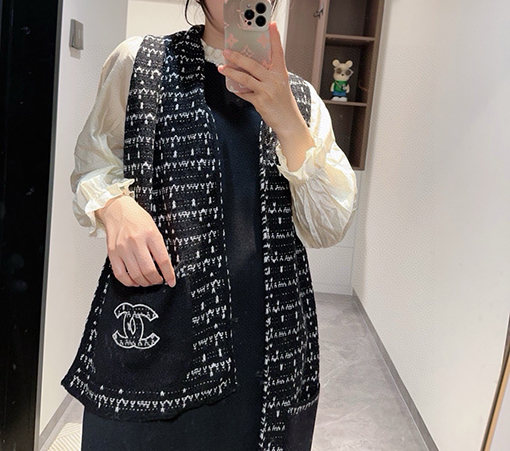 シャネルコピー ポケット付きニットマフラー