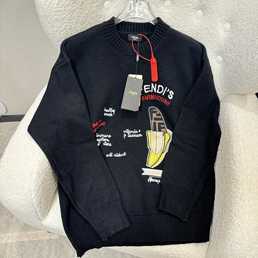 フェンディ ロゴアルファベットフードパターンクルーネックニット